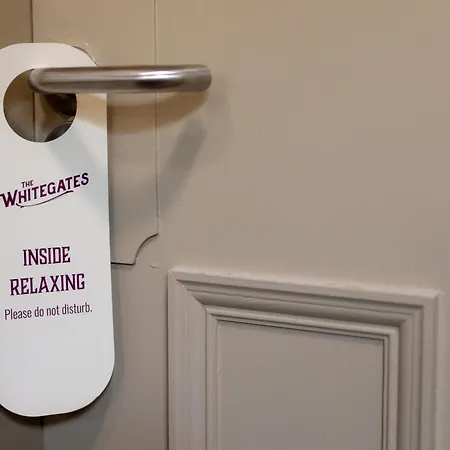 Hotel Tigh Mary Donals Bar & Rooms At Whitegates *