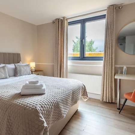 Tigh Mary Donals Bar & Rooms At Whitegates Hotel Killarney