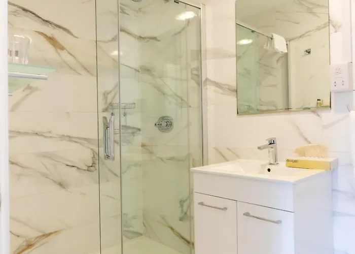 Whitegates キラーニー